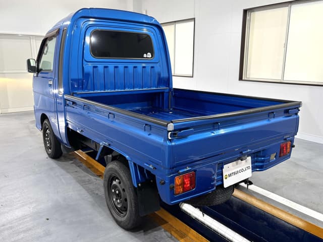 1999 Daihatsu Hijet JDM car for sale — photo 4 of 25