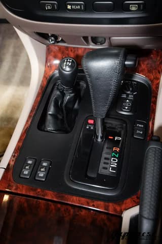 1998 Toyota Land Cruiser JDM car for sale — photo 10 of 25