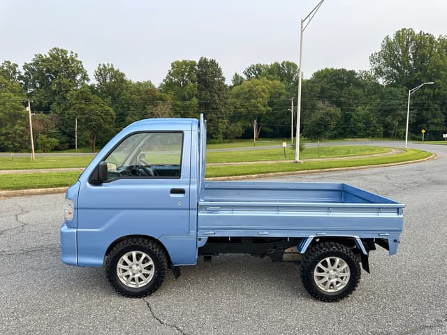 1999 Daihatsu Hijet JDM car for sale — photo 3 of 19