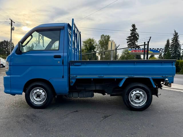 2001 Daihatsu Hijet JDM car for sale — photo 8 of 25
