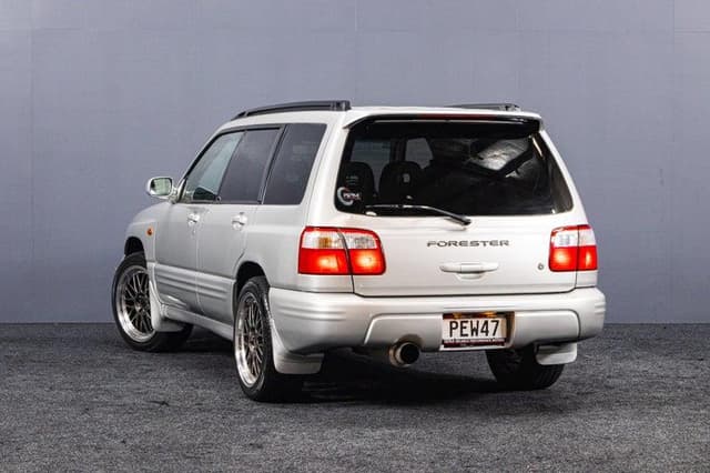 2000 Subaru Forester JDM car for sale — photo 9 of 19