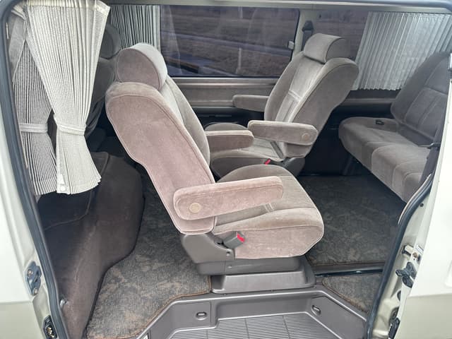 1999 Toyota HiAce JDM car for sale — photo 16 of 20