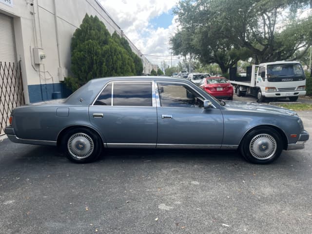 1999 Toyota Century JDM car for sale — photo 8 of 21
