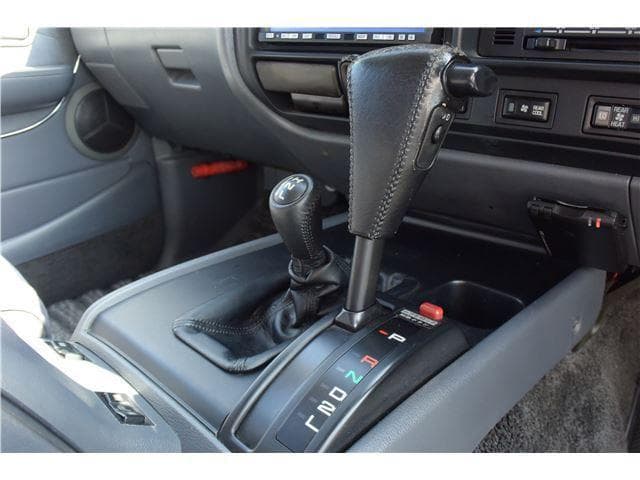 1993 Toyota Land Cruiser JDM car for sale — photo 25 of 25