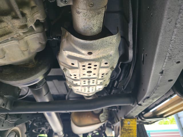 1999 Nissan Safari JDM car for sale — photo 6 of 25