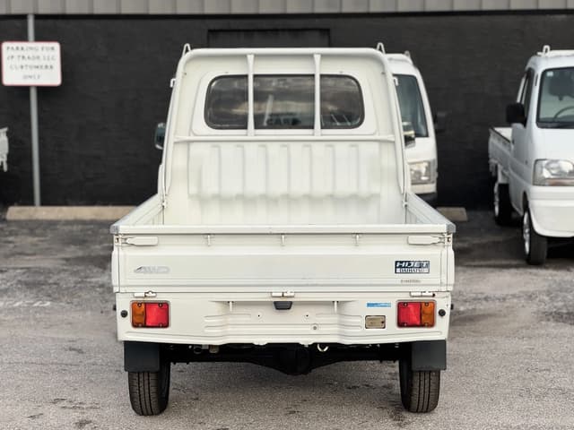2000 Daihatsu Hijet JDM car for sale — photo 9 of 19