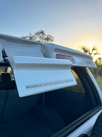 1996 Toyota Hilux Surf JDM car for sale — photo 16 of 25