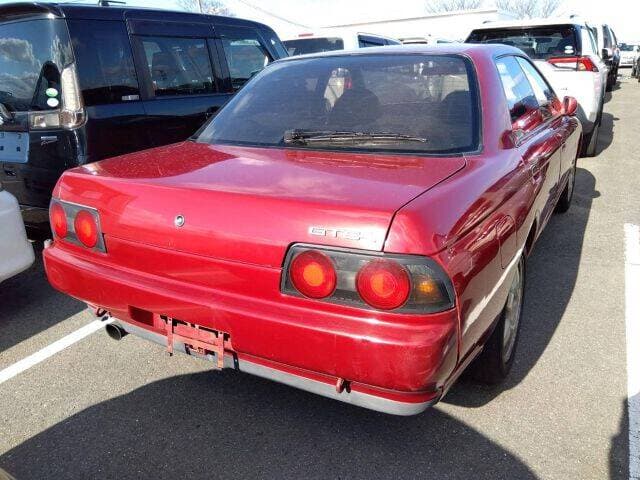 1990 Nissan Skyline JDM car for sale — photo 6 of 8
