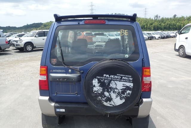 1998 Mitsubishi Pajero Mini JDM car for sale — photo 4 of 25