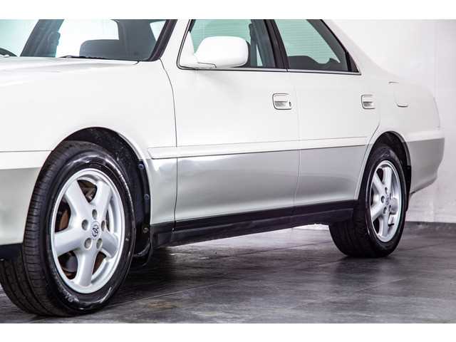 1997 Toyota Cresta JDM car for sale — photo 17 of 18