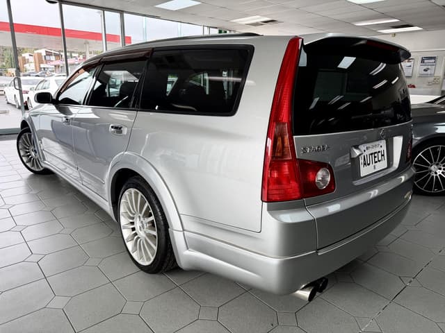 2002 Nissan Stagea JDM car for sale — photo 3 of 5