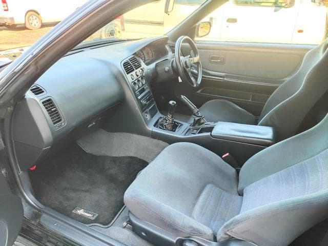 1995 Nissan Skyline JDM car for sale — photo 11 of 21