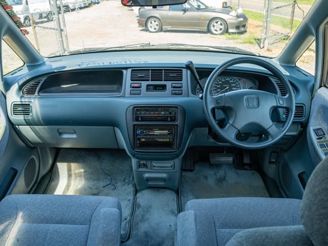 1995 Honda Odyssey JDM car for sale — photo 11 of 16
