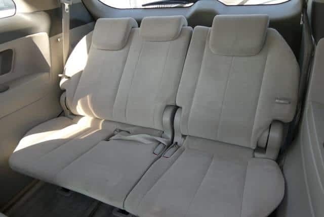 2009 Toyota Estima JDM car for sale — photo 11 of 18