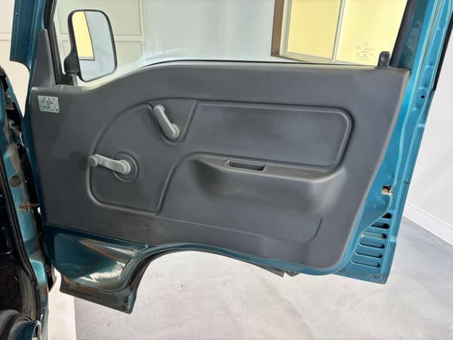 1998 Subaru Sambar JDM car for sale — photo 24 of 25