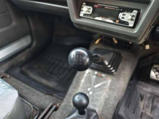1997 Suzuki Jimny JDM car for sale — photo 19 of 20