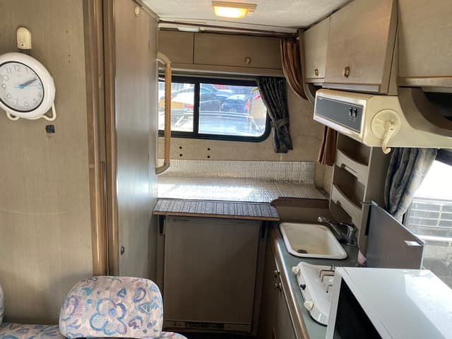 1996 Isuzu Elf JDM car for sale — photo 13 of 18