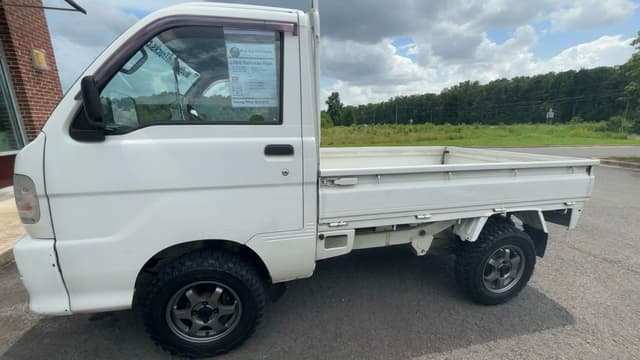2000 Daihatsu Hijet JDM car for sale — photo 2 of 8