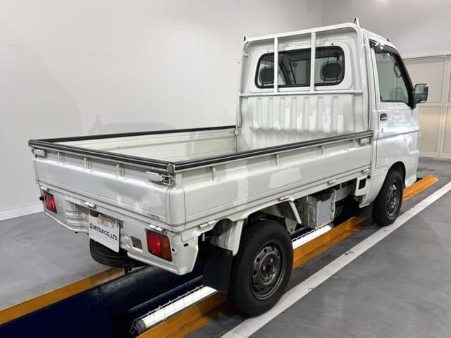 2001 Daihatsu Hijet JDM car for sale — photo 4 of 25