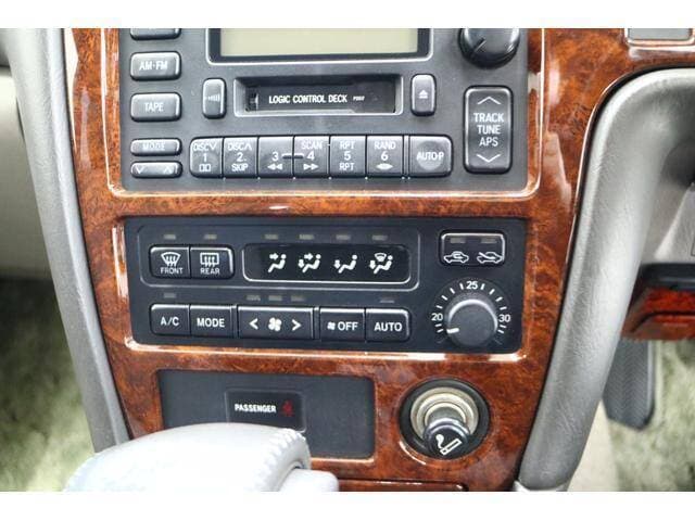 1999 Toyota Mark II JDM car for sale — photo 9 of 18