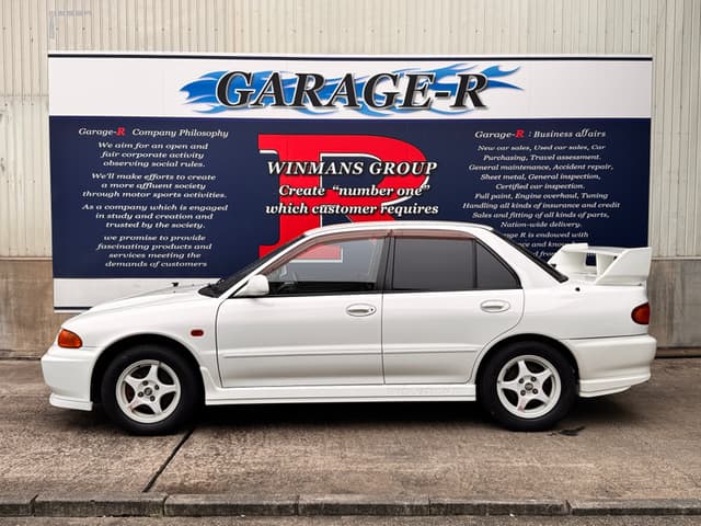 1995 Mitsubishi Lancer Evolution JDM car for sale — photo 15 of 25