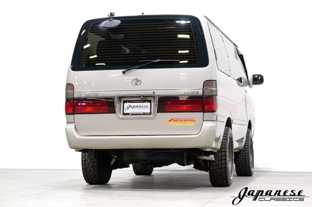 1997 Toyota HiAce JDM car for sale — photo 8 of 25