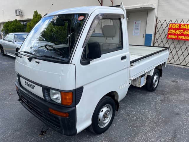 1995 Daihatsu Hijet JDM car for sale — photo 3 of 17