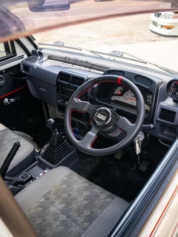 1995 Mitsubishi Minicab JDM car for sale — photo 19 of 19