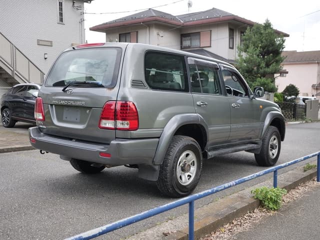 1998 Toyota Land Cruiser JDM car for sale — photo 5 of 25