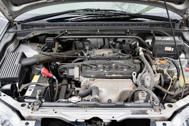 2000 Honda Odyssey JDM car for sale — photo 18 of 19