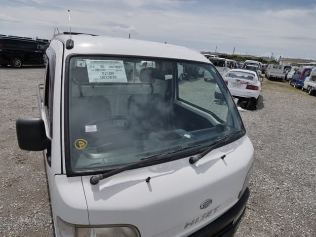 1999 Daihatsu Hijet JDM car for sale — photo 12 of 25