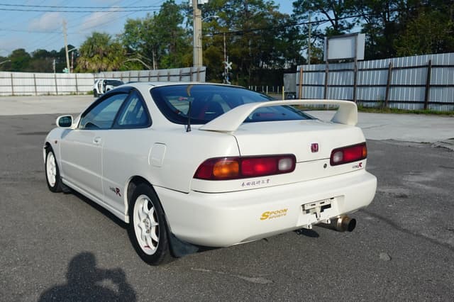1997 Honda Integra JDM car for sale — photo 6 of 18