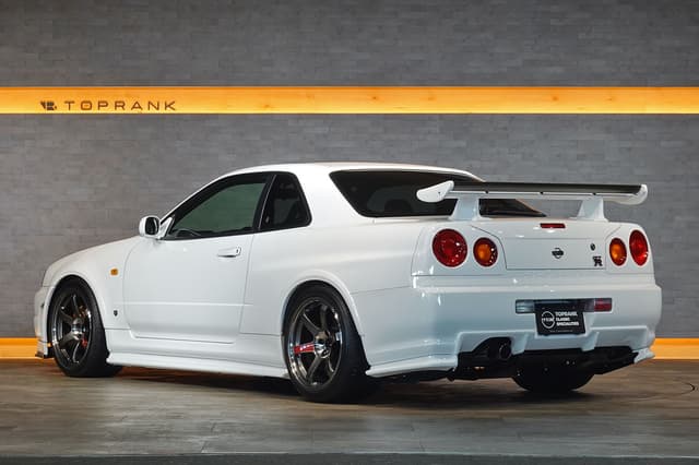 1999 Nissan Skyline JDM car for sale — photo 4 of 25