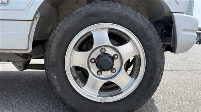 1998 Suzuki Jimny JDM car for sale — photo 10 of 25