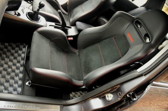 2006 Mitsubishi Lancer Evolution JDM car for sale — photo 19 of 22