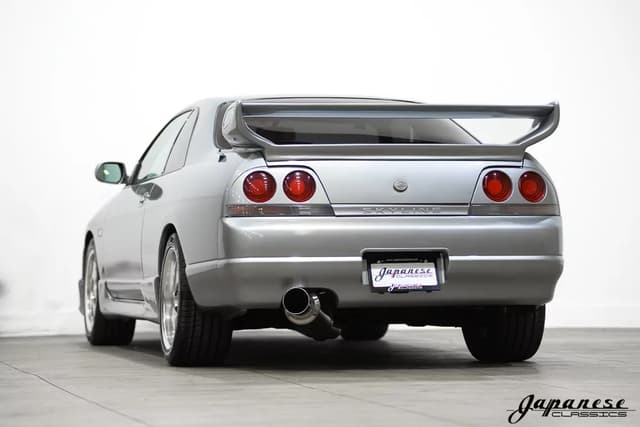 1997 Nissan Skyline JDM car for sale — photo 6 of 25