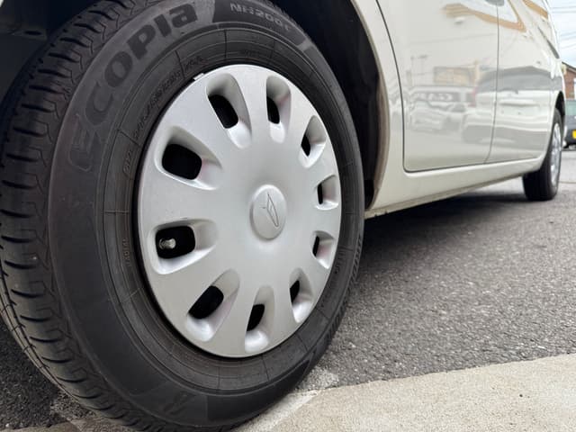 2008 Daihatsu JDM car for sale — photo 13 of 25