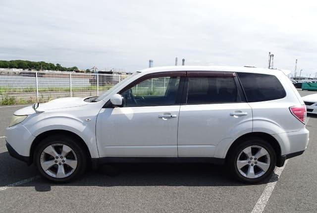 2008 Subaru Forester JDM car for sale — photo 2 of 25