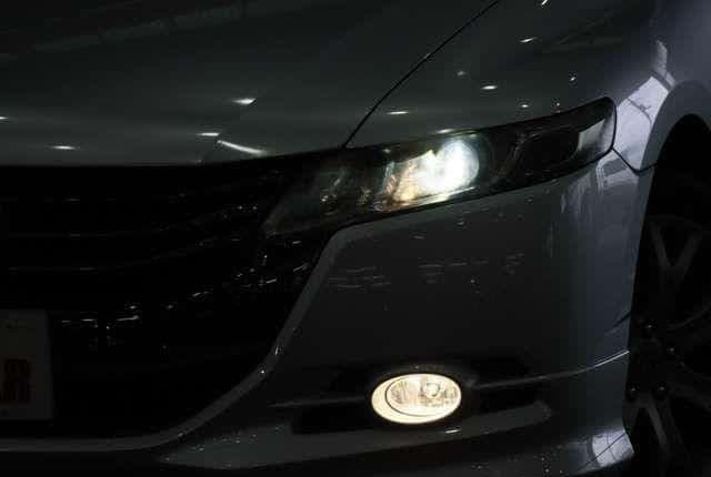 2011 Honda Odyssey JDM car for sale — photo 7 of 12