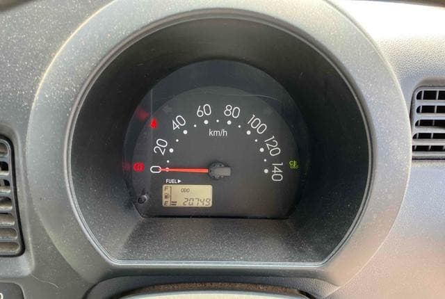 2010 Daihatsu Hijet JDM car for sale — photo 19 of 24
