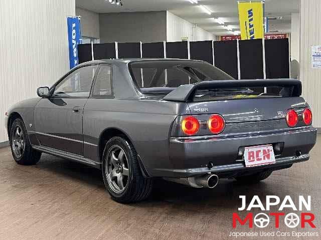 1994 Nissan Skyline JDM car for sale — photo 3 of 25