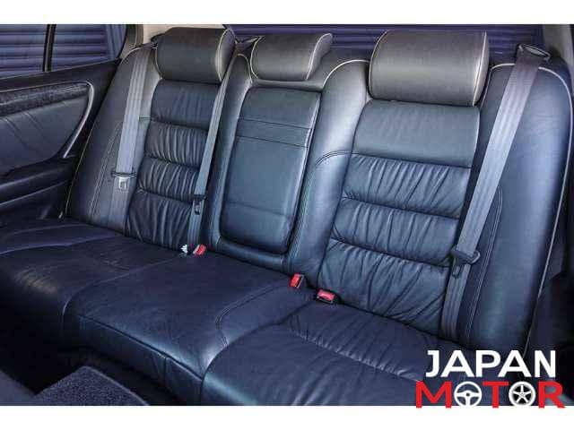 1998 Toyota Aristo JDM car for sale — photo 8 of 12