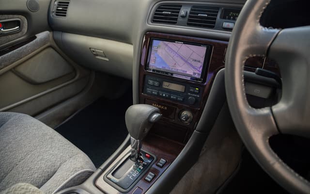 1996 Toyota Mark II JDM car for sale — photo 9 of 16