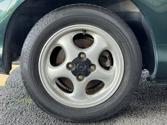 1999 Mazda Roadster (Eunos Roadster / MX-5) JDM car for sale — photo 21 of 25
