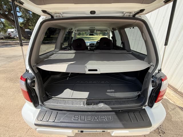 2000 Subaru Forester JDM car for sale — photo 14 of 21
