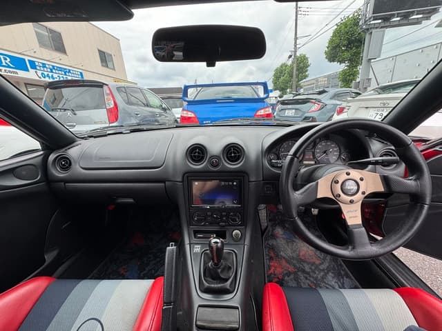 1998 Mazda Roadster (Eunos Roadster / MX-5) JDM car for sale — photo 5 of 25