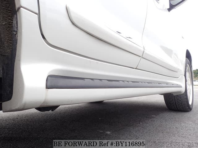 2007 Toyota Land Cruiser JDM car for sale — photo 21 of 25