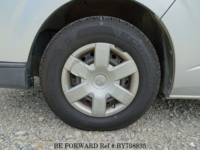 2006 Toyota HiAce JDM car for sale — photo 9 of 25