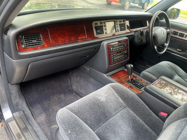 1997 Toyota Century JDM car for sale — photo 12 of 21