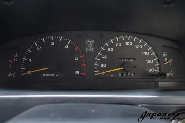 1996 Toyota Hilux JDM car for sale — photo 13 of 25